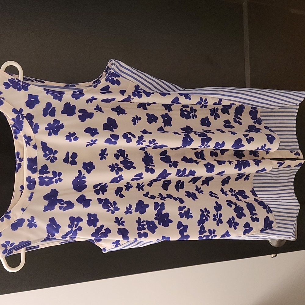 CAbi reversible blouse